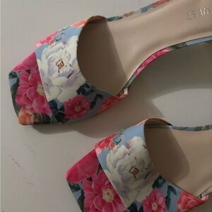 Nine West Floral Women's Shoes - Pink and Blue BLUE OPEN TOE KITTEN HEELS SANDAL